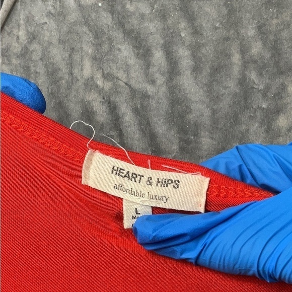 Heart & Hips Sharkbite dress - Picture 2 of 3